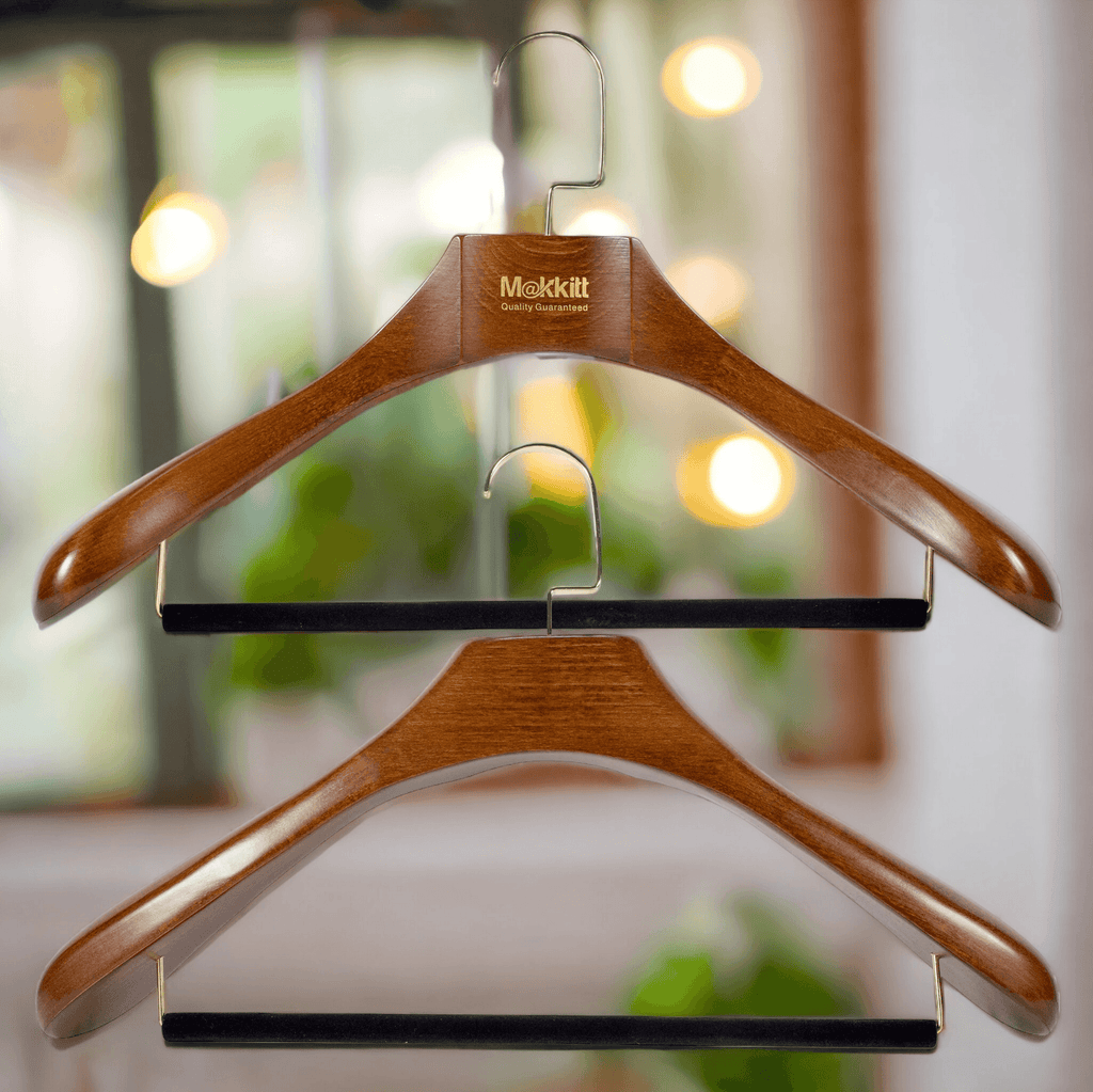 MAKKITT Luxury Wooden Hangers (Set of 2)-GYMPOLO.COM